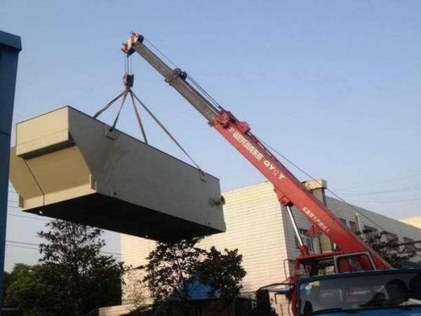 慈利县吊车租赁公司_25吨吊车租赁价格是多少?